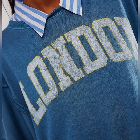 NWT FREE PEOPLE CAMDEN LONDON Denim Blue Sweatshirt We The Free New S Small - Picture 6 of 10